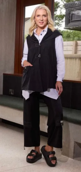 127 Black Gilet  09 - ORA 2025