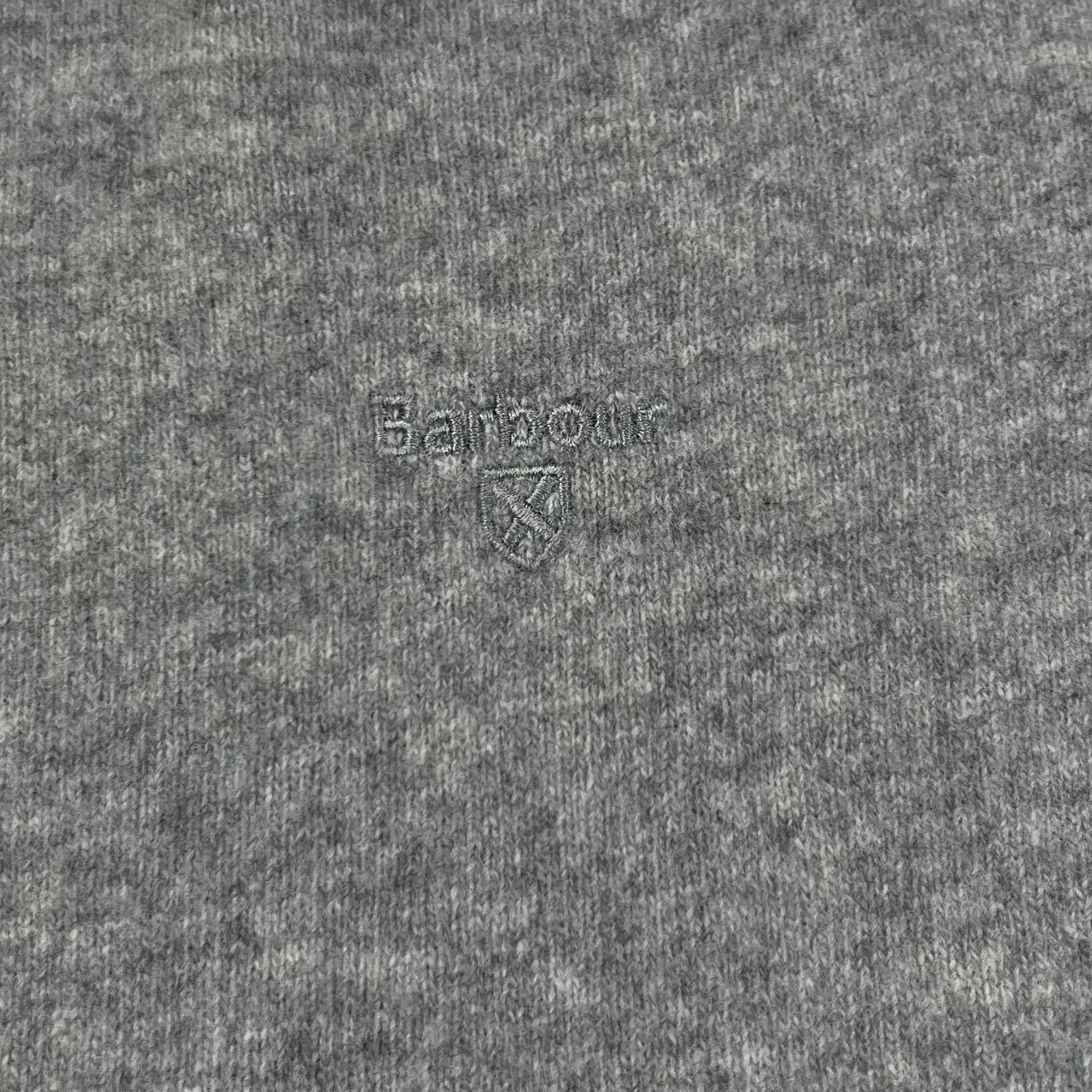 BARBOUR Classic Basic Embroidered Mini Logo Lambswool Knit Crewneck Sweater Jumper