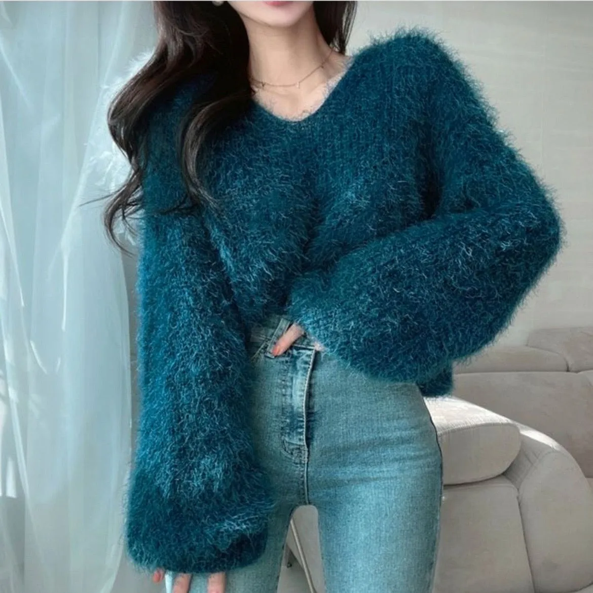 Eva V-Neck Knit Top