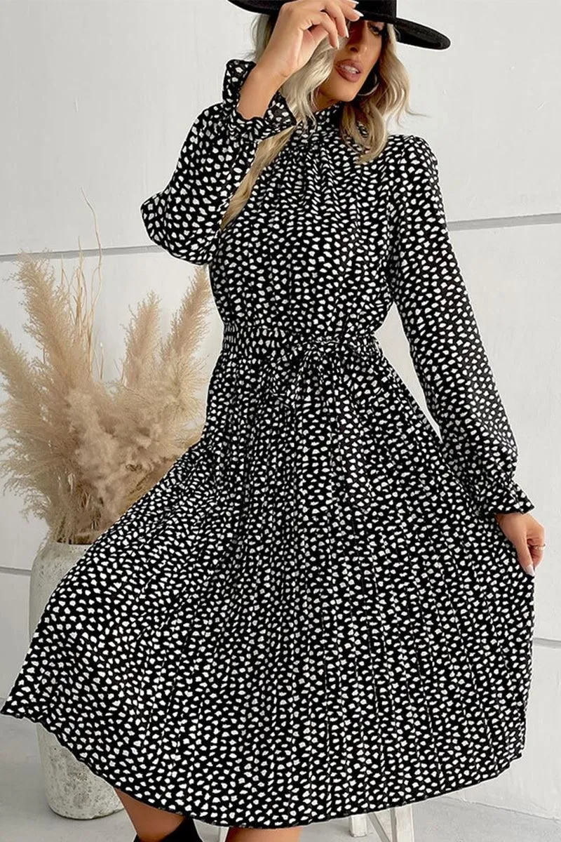 HIGH NECK PLEATED CASUAL DRESS