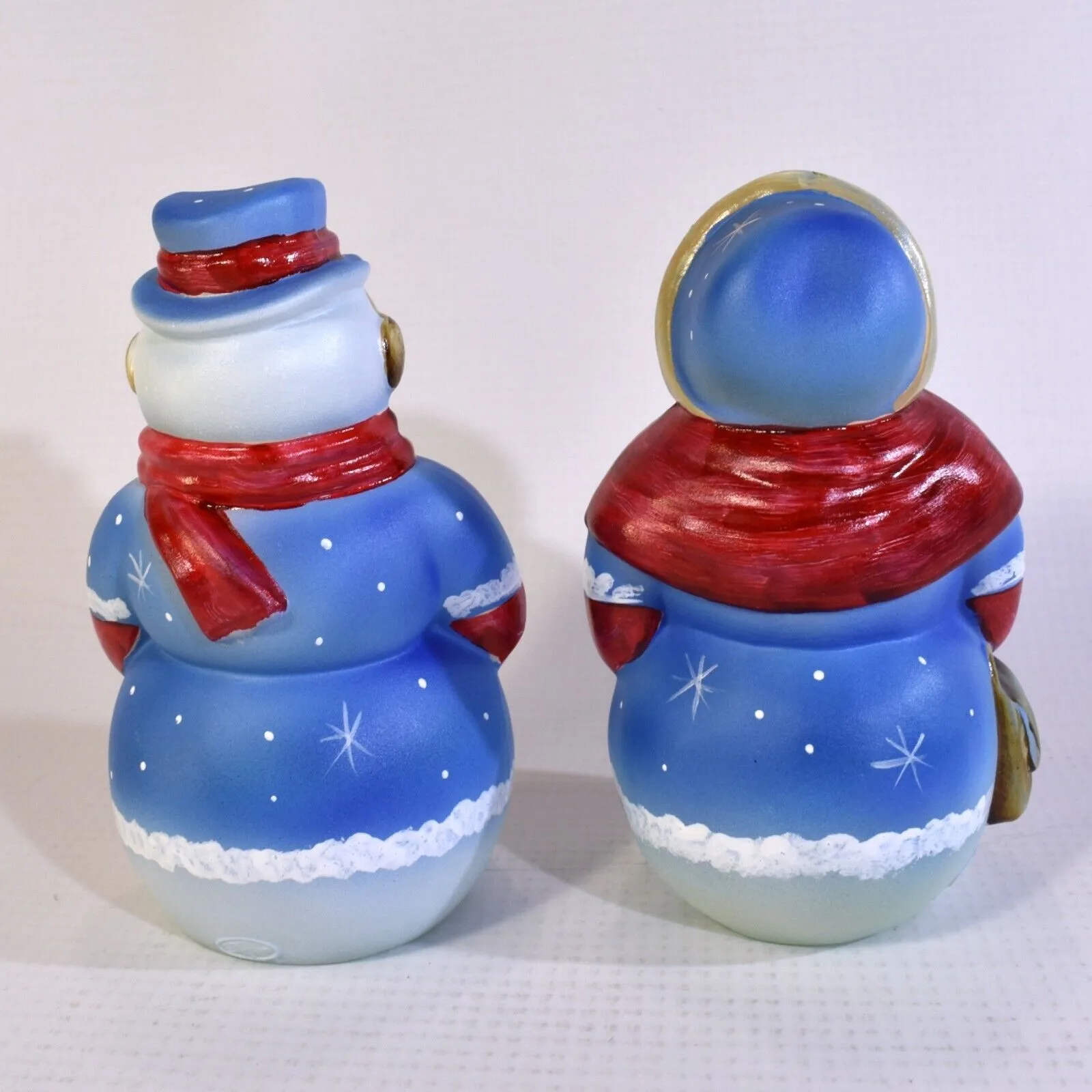 Snowman Snowlady Fenton Gift Shop Limited Edition figurines mouse in pocket